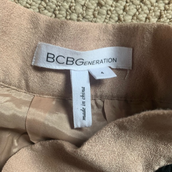 BCBGeneration Black and Tan striped skirt - Picture 2 of 2